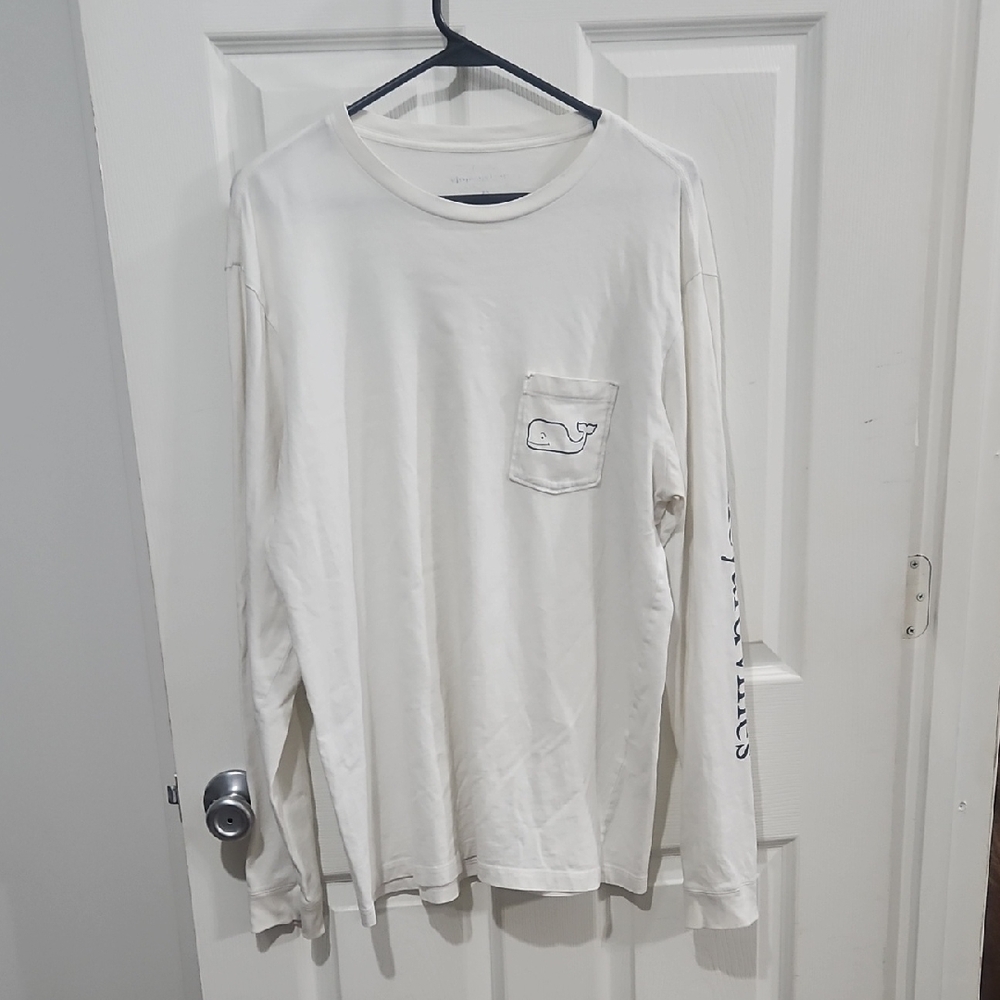 Vineyard Vines White Long Sleeve Shirt with Pocket Size Medium‎